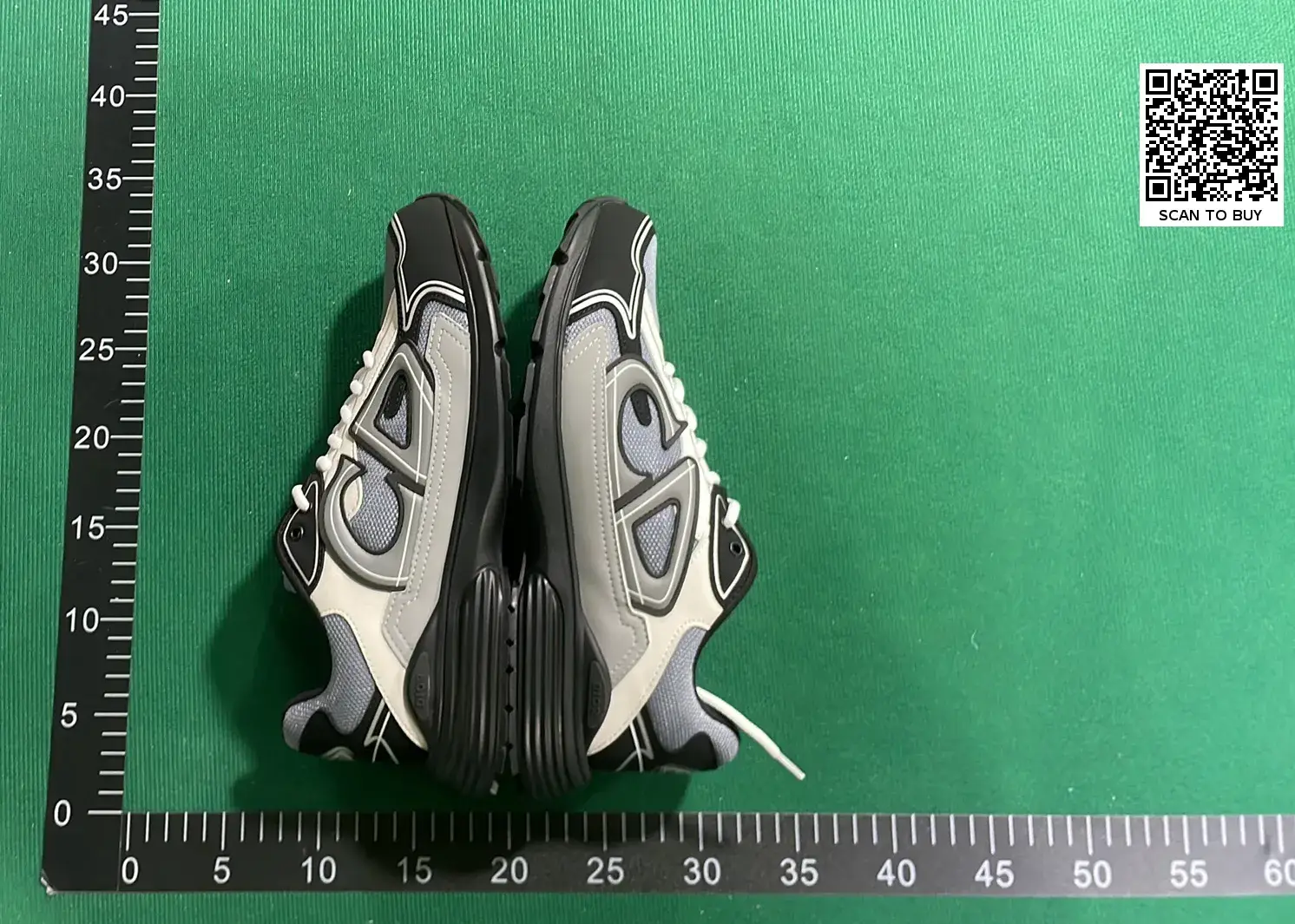 B30 sneakers  in the Best OopBuy Spreadsheet QC photos