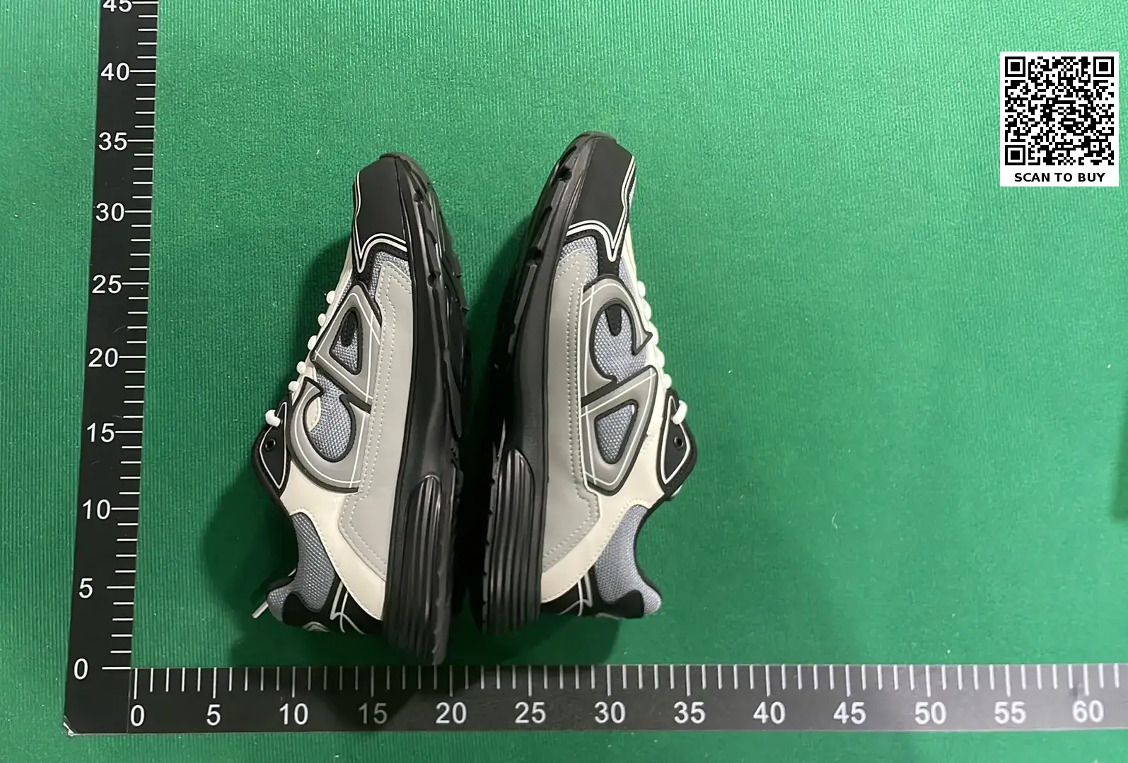 B30 sneakers  in the Best OopBuy Spreadsheet QC photos