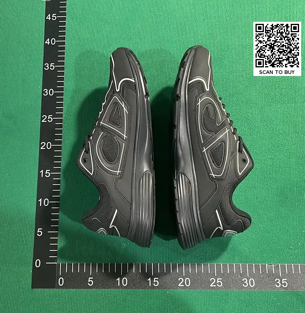 DC B30-L  in the Best OopBuy Spreadsheet QC photos
