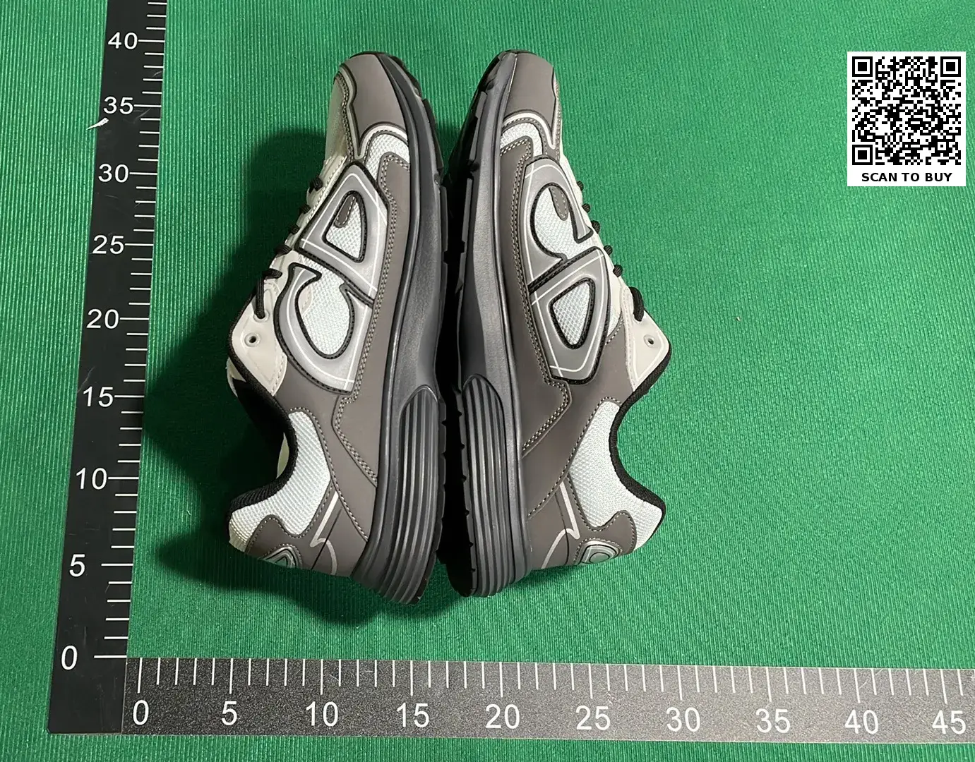 DC B30-L  in the Best OopBuy Spreadsheet QC photos