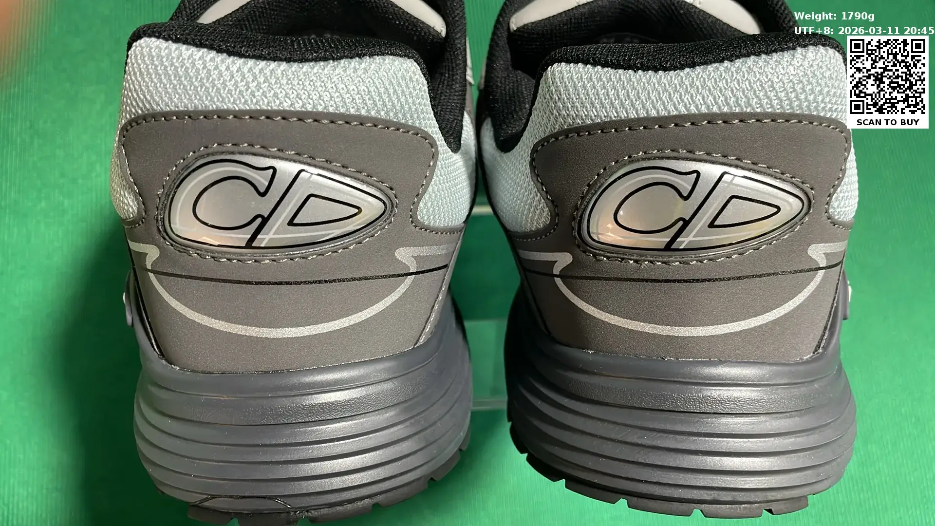 DC B30-L  in the Best OopBuy Spreadsheet QC photos