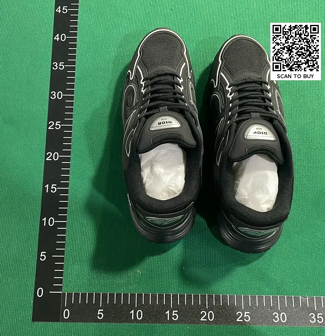 DC B30-L  in the Best OopBuy Spreadsheet QC photos