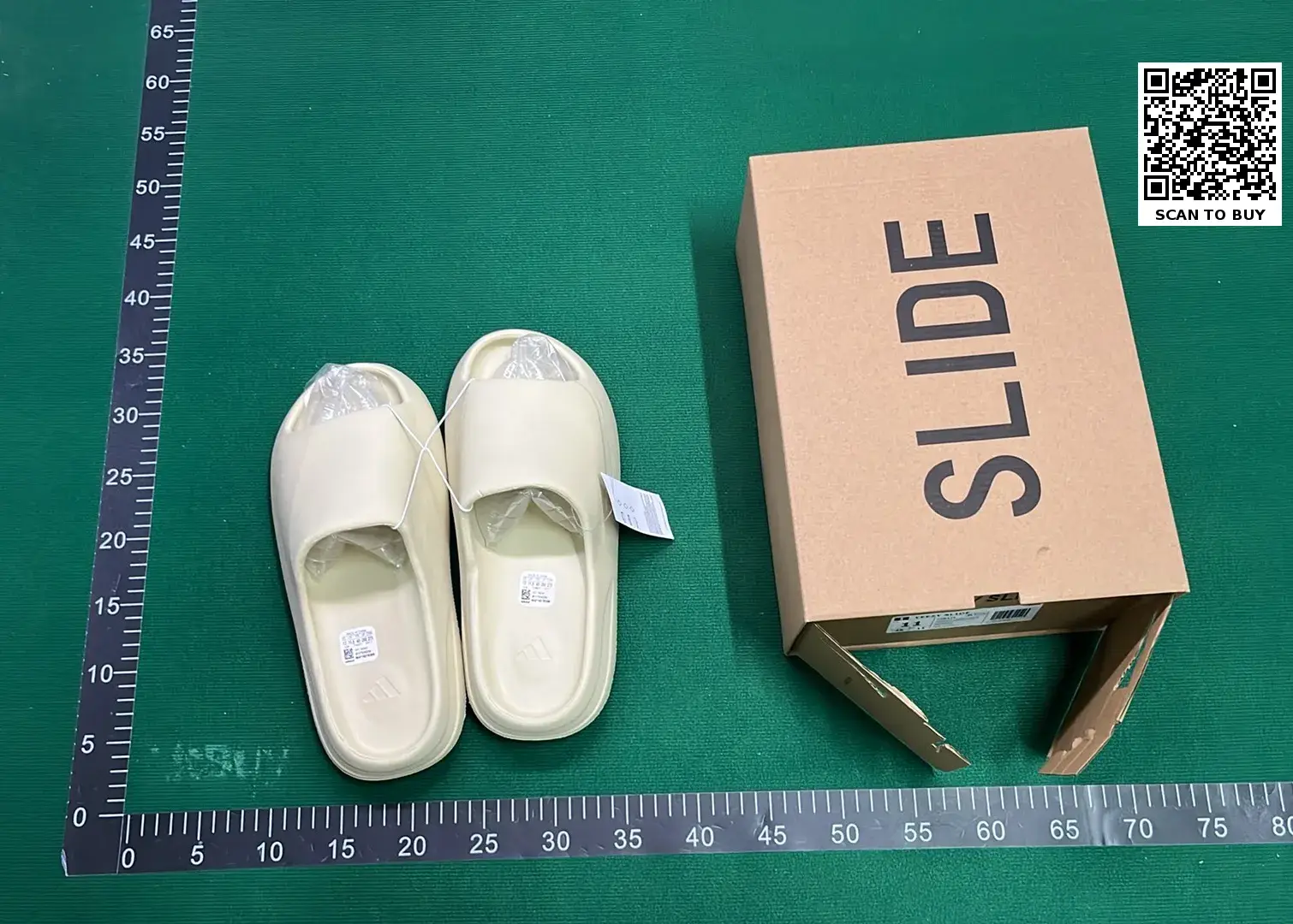 Adidas Originals Yeezy Slide (10+)  in the Best OopBuy Spreadsheet QC photos