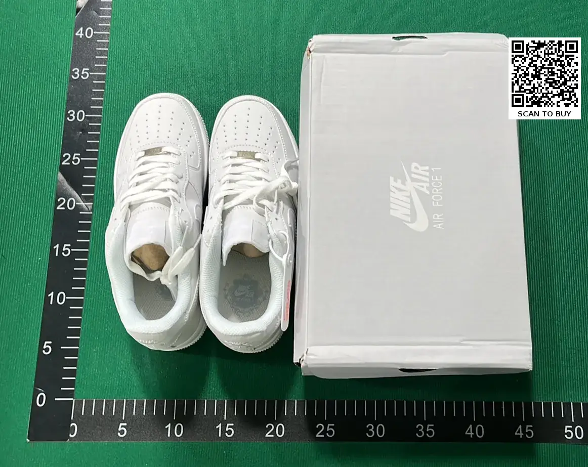 Nike Air Force 1 (3+)  in the Best OopBuy Spreadsheet QC photos