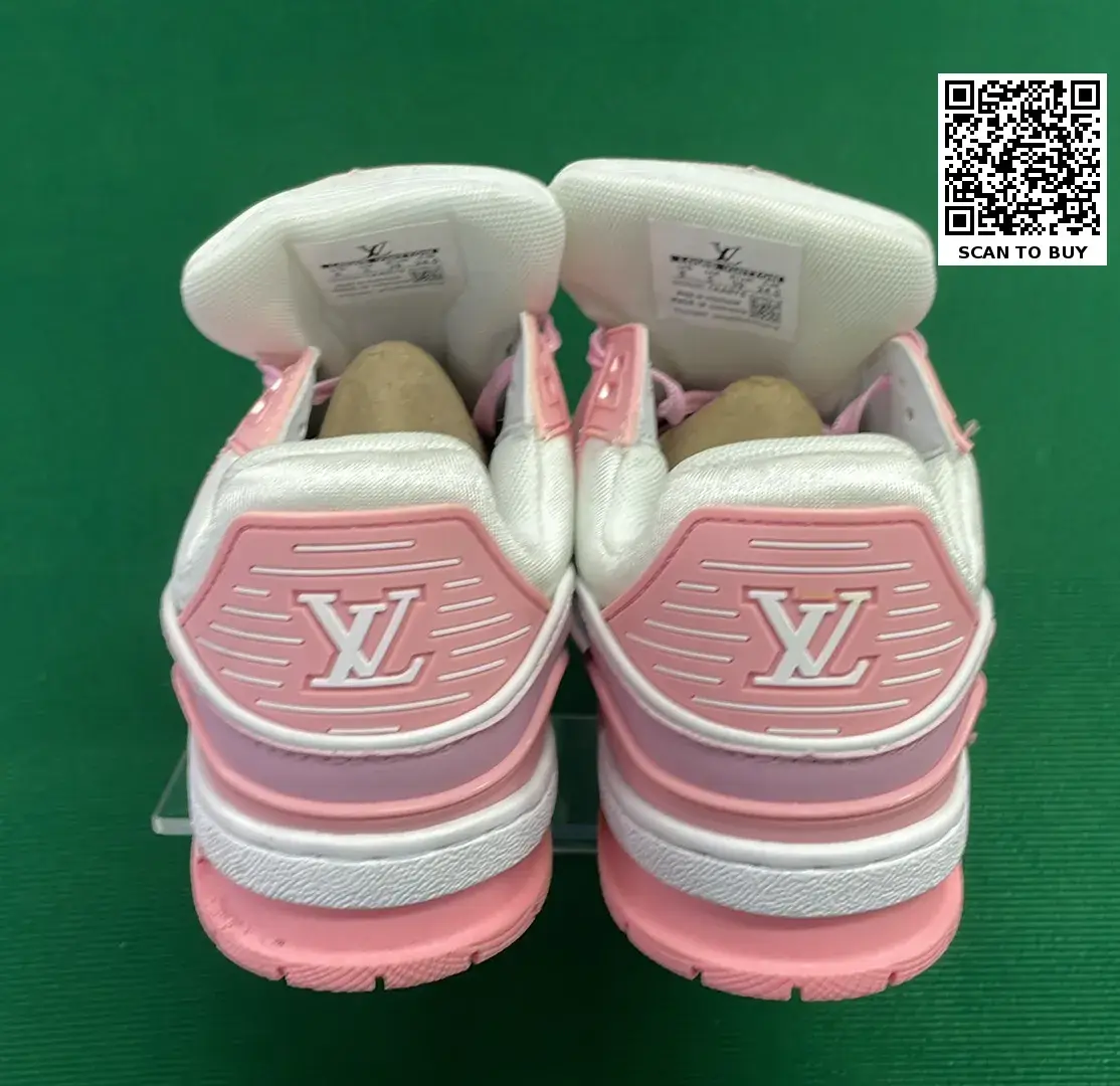 Louis Vuitton Trainer （25+）  in the Best OopBuy Spreadsheet QC photos