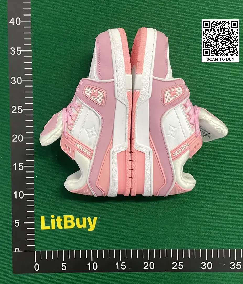Louis Vuitton Trainer （25+）  in the Best OopBuy Spreadsheet QC photos