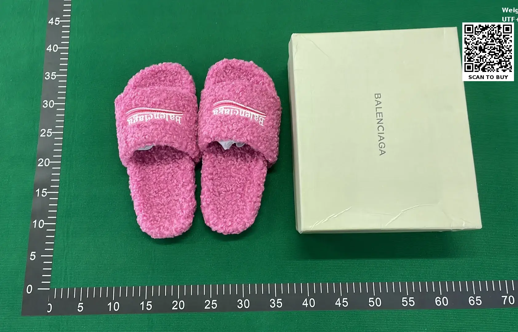 Balenciaga Furry (5+)  in the Best OopBuy Spreadsheet QC photos