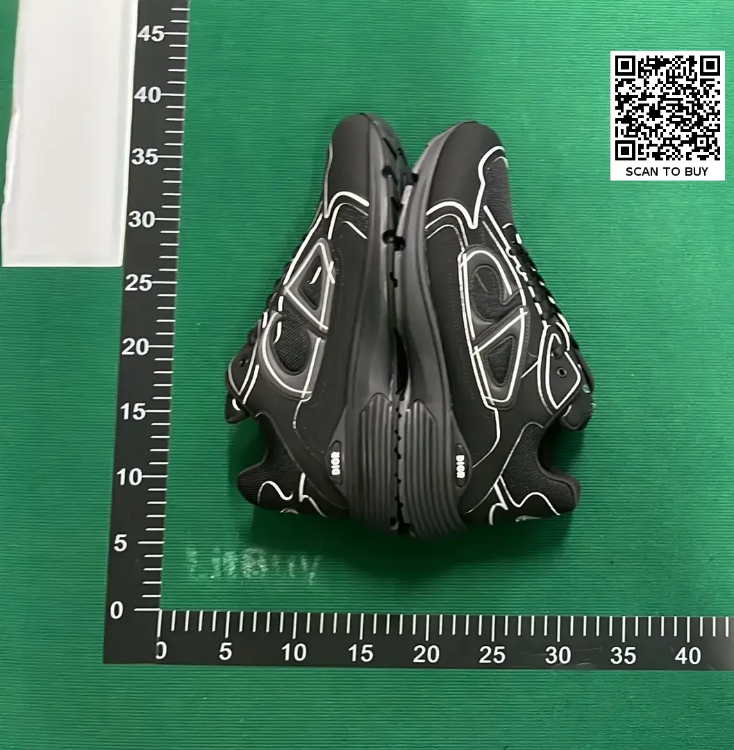 Dior B30 （10+）  in the Best OopBuy Spreadsheet QC photos