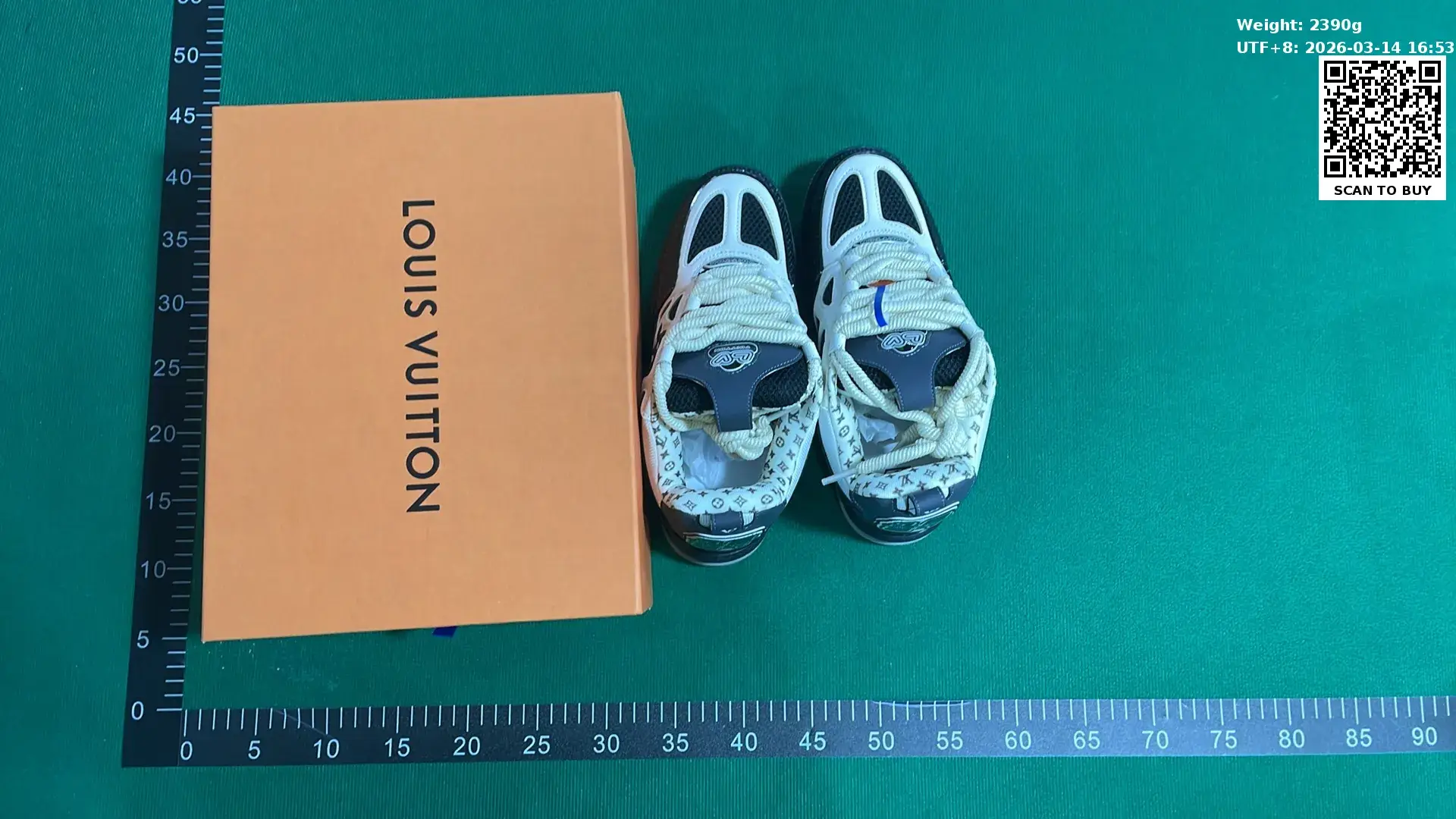 Shoes of L'SS LV LOUIS VUITTON  in the Best OopBuy Spreadsheet QC photos