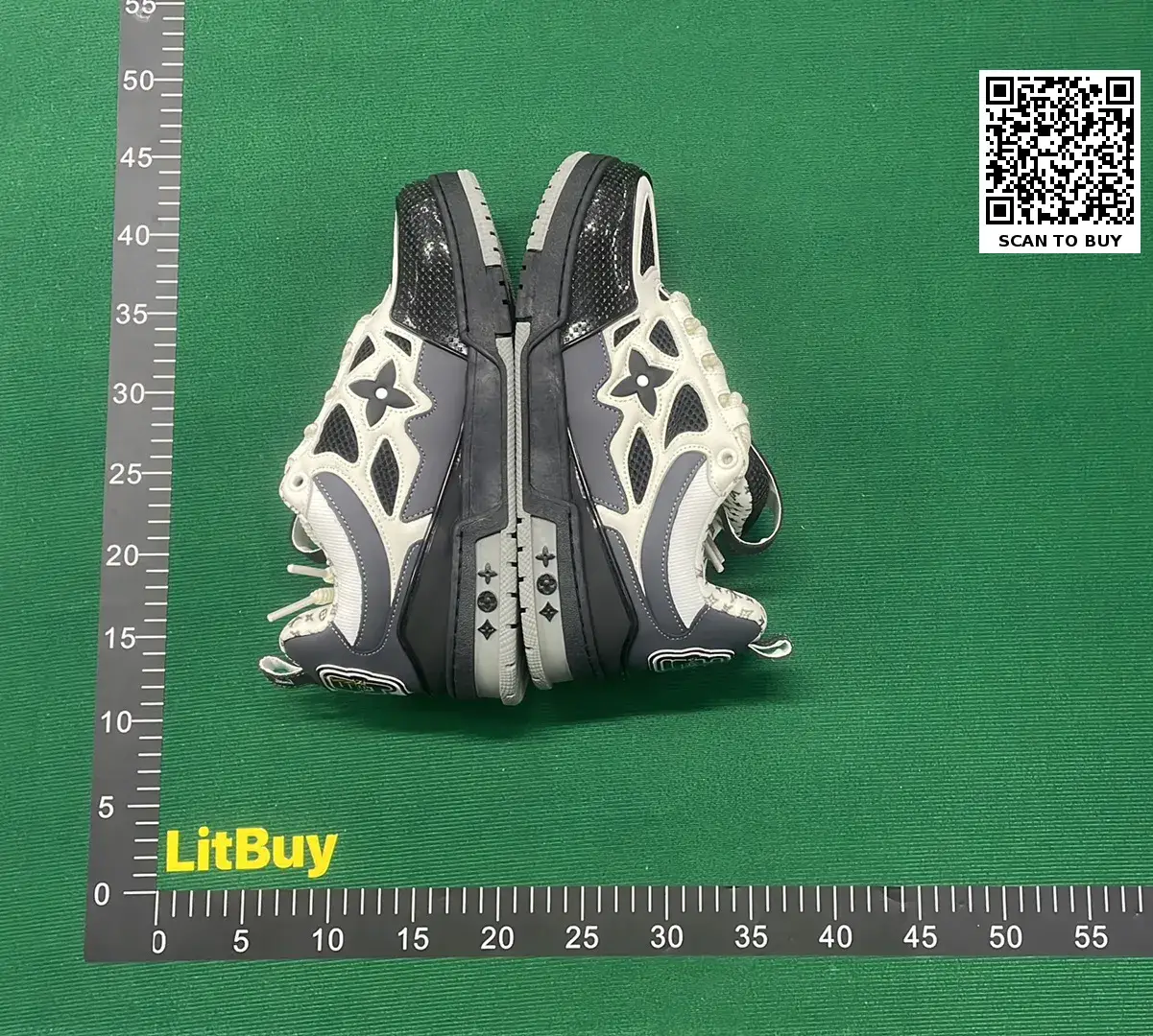 Shoes of L'SS LV LOUIS VUITTON  in the Best OopBuy Spreadsheet QC photos
