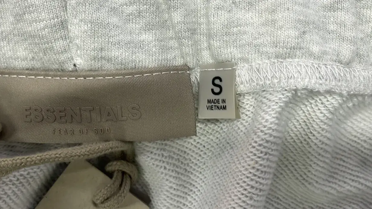  🔥1:1 batch Fear of God Essentials SS22 Sweatshort Dark Oatmea-1 – QC photos preview | CnFans  | 7583201346