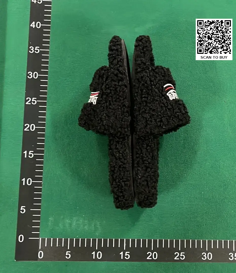 Balenciaga Furry (5+)  in the Best OopBuy Spreadsheet QC photos