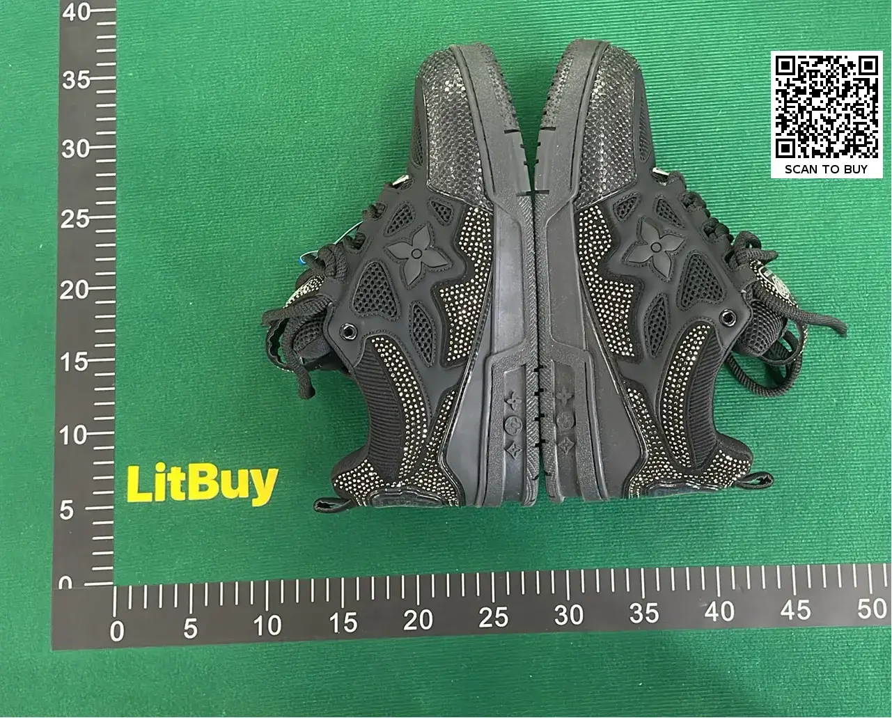 Shoes of L'SS LV LOUIS VUITTON  in the Best OopBuy Spreadsheet QC photos