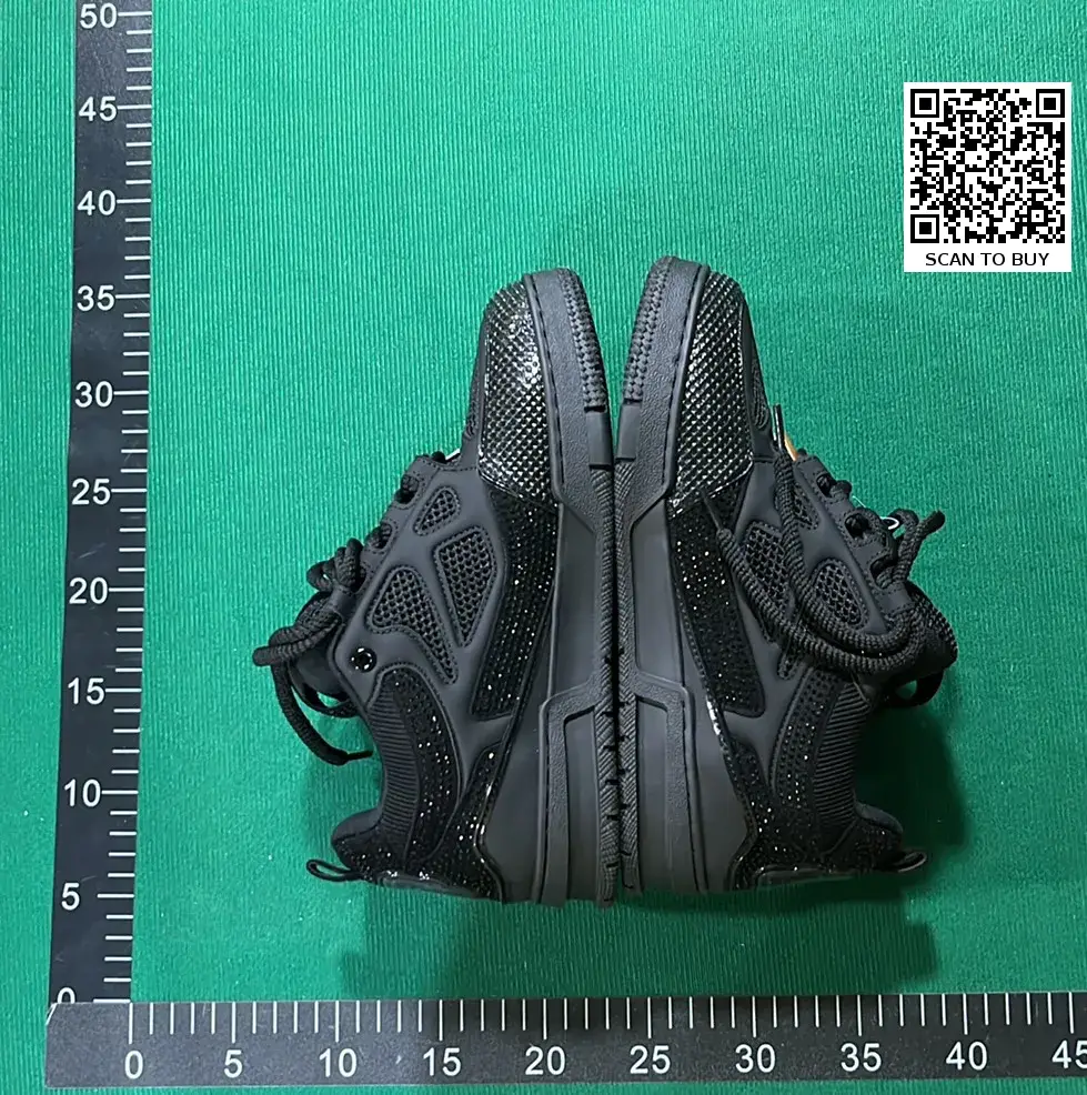 Shoes of L'SS LV LOUIS VUITTON  in the Best OopBuy Spreadsheet QC photos