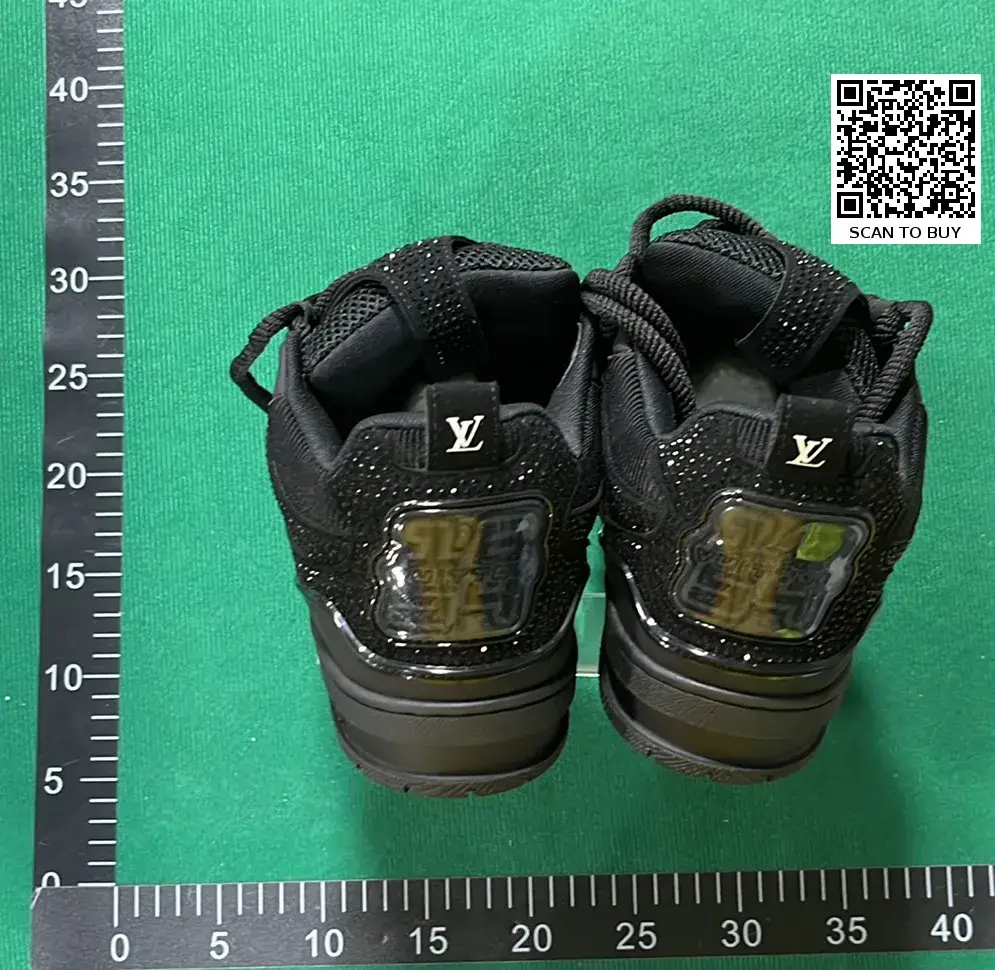 Shoes of L'SS LV LOUIS VUITTON  in the Best OopBuy Spreadsheet QC photos