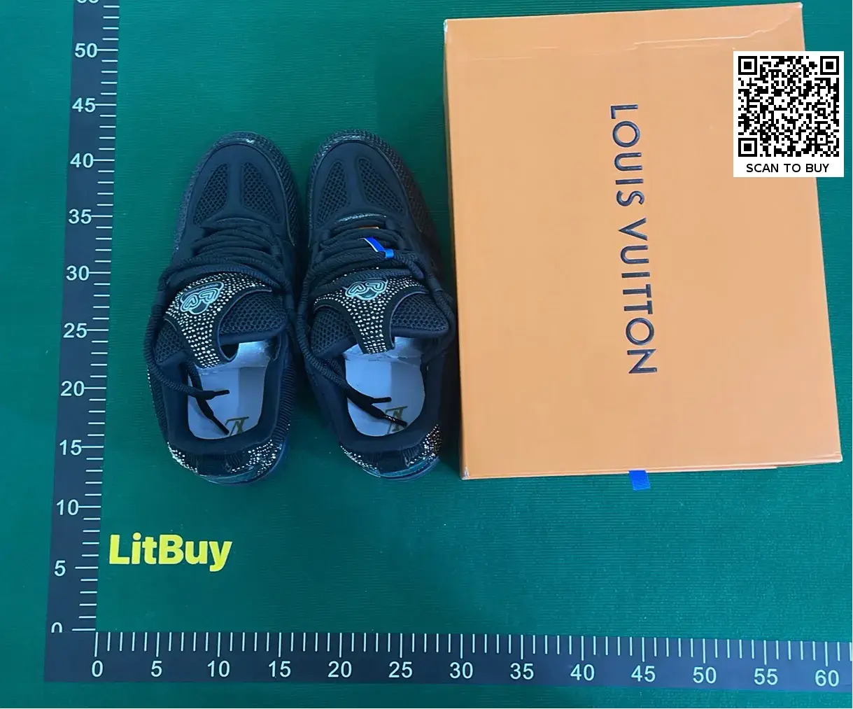 Shoes of L'SS LV LOUIS VUITTON  in the Best OopBuy Spreadsheet QC photos