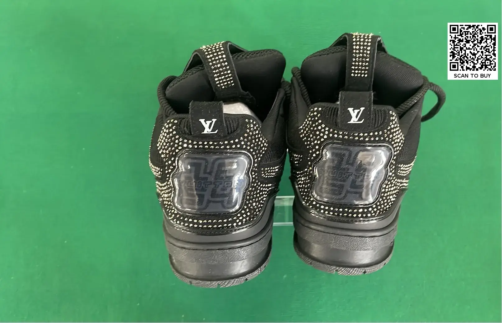 Shoes of L'SS LV LOUIS VUITTON  in the Best OopBuy Spreadsheet QC photos