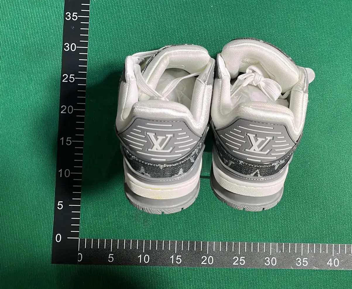 B3D 系带平底低帮板鞋-L  in the Best OopBuy Spreadsheet QC photos