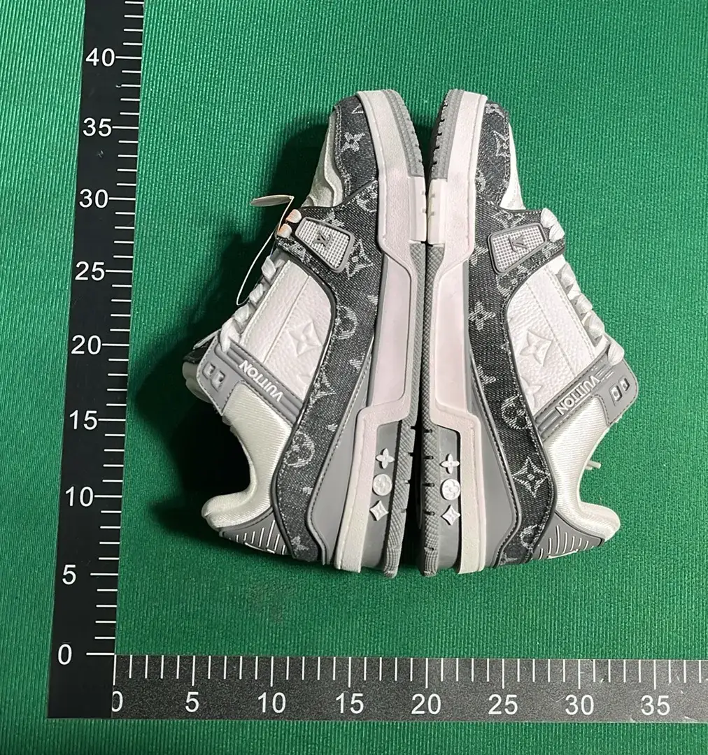 B3D 系带平底低帮板鞋-L  in the Best OopBuy Spreadsheet QC photos