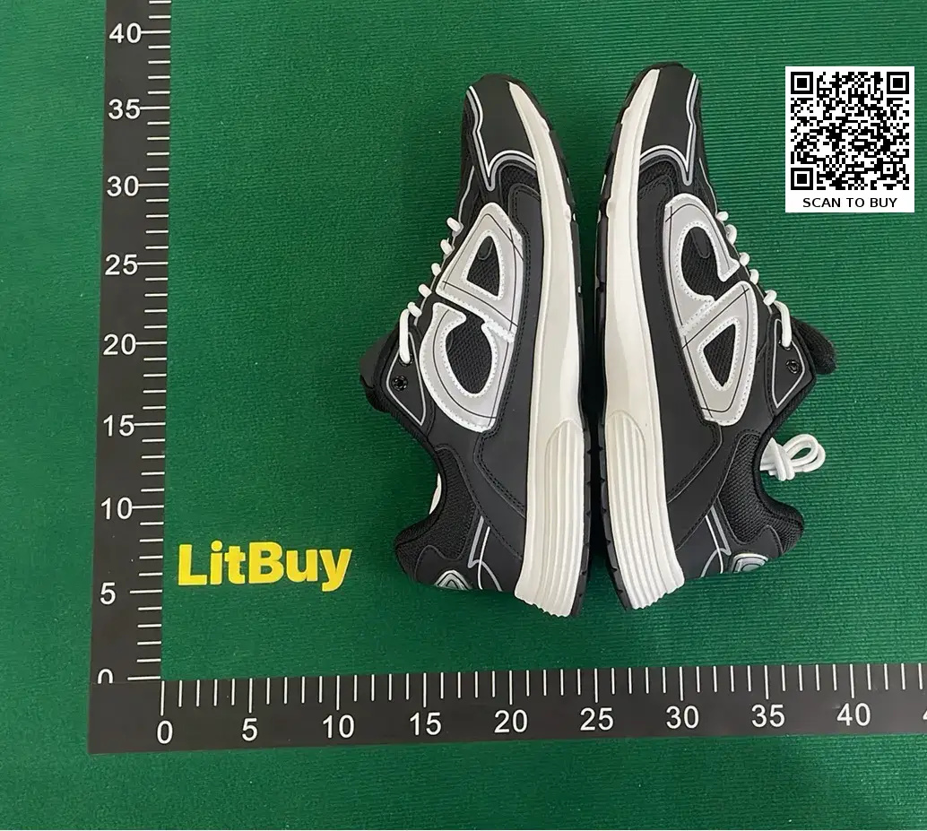 DC B30-L  in the Best OopBuy Spreadsheet QC photos