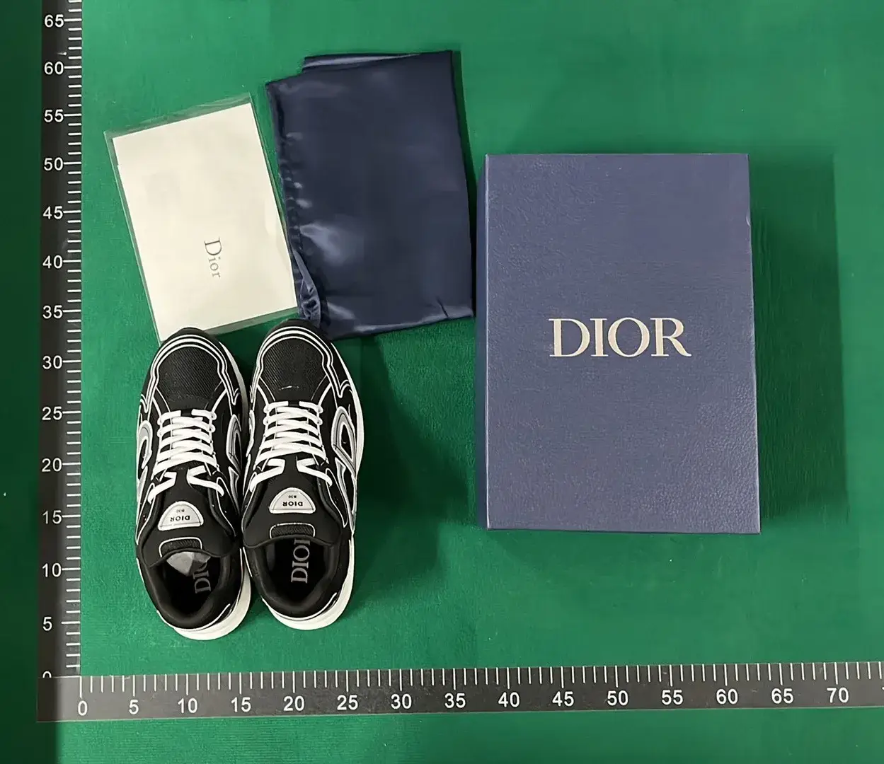 Dior B30 （10+）  in the Best OopBuy Spreadsheet QC photos