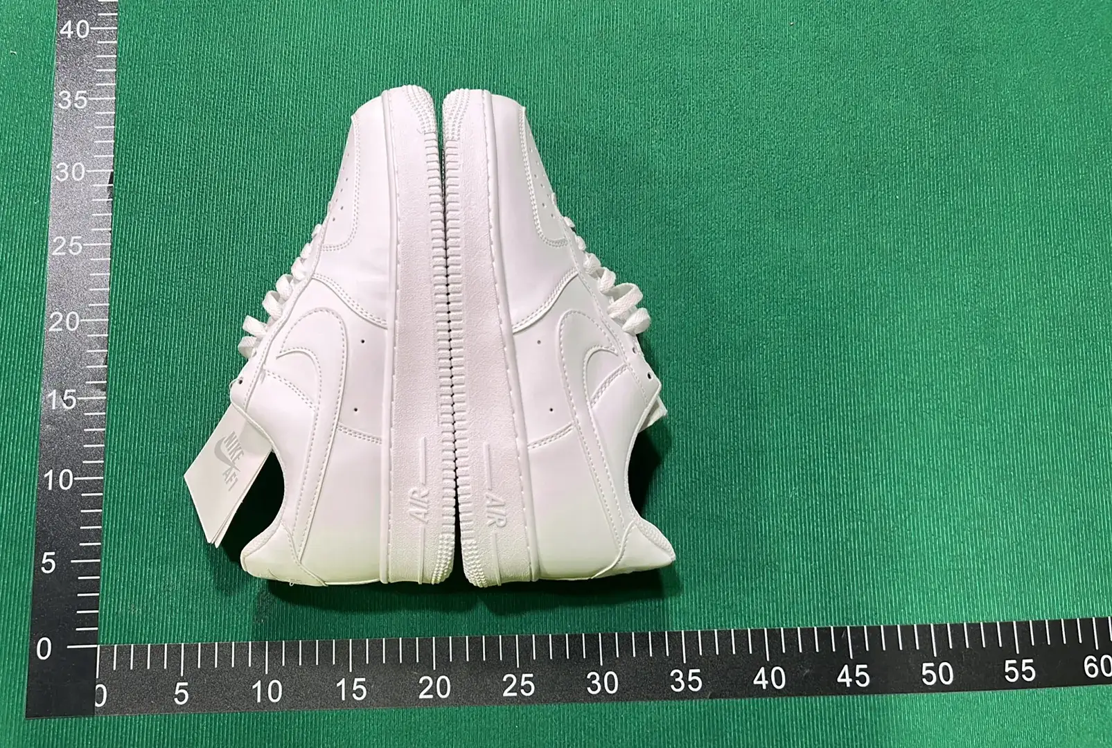 C-L Version Casual Shoes Sneakers Top Version 111-42号DZ  in the Best OopBuy Spreadsheet QC photos