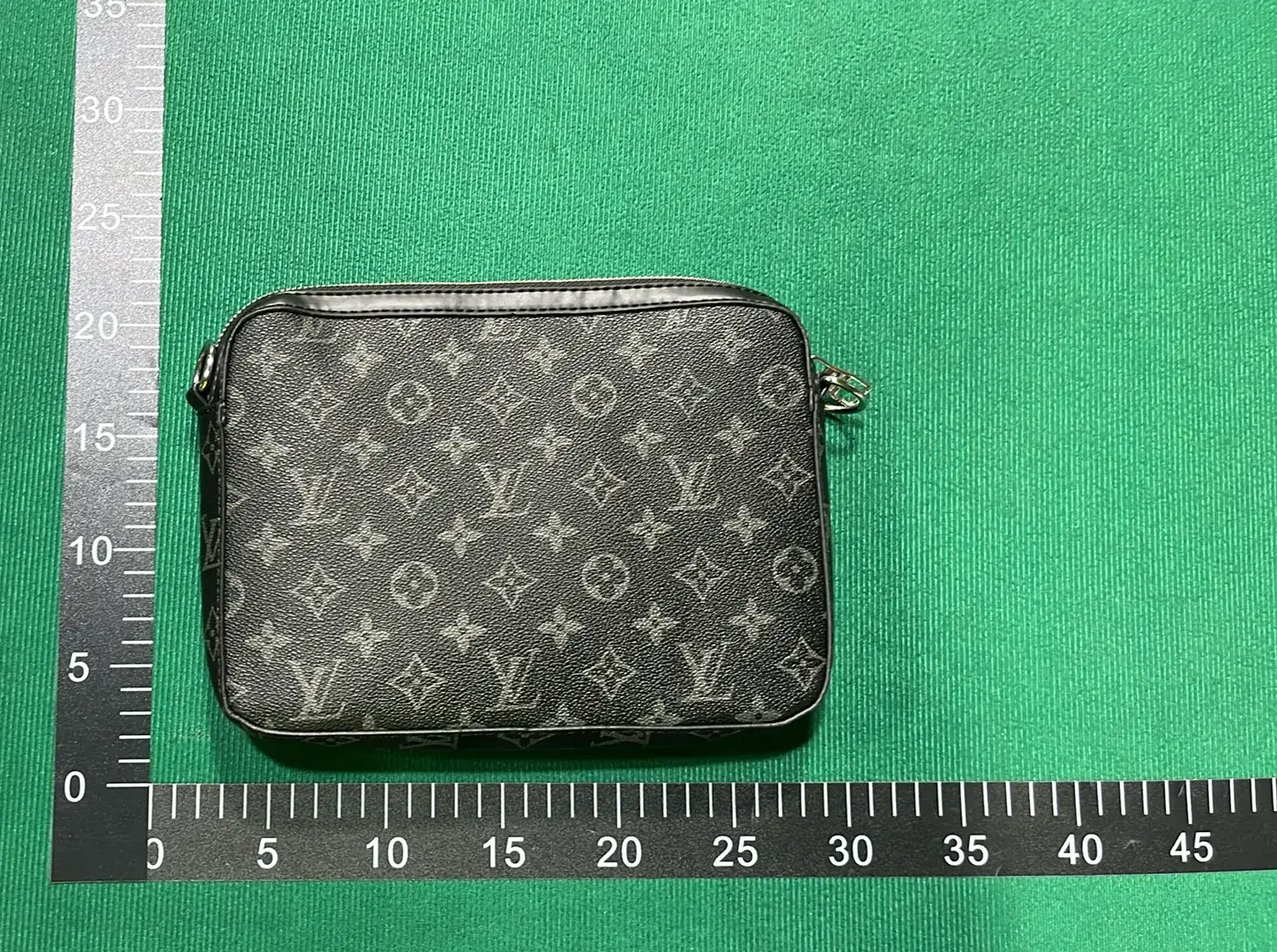 1:1 Batch LSV LOUIS VUITTON bag  in the Best OopBuy Spreadsheet QC photos
