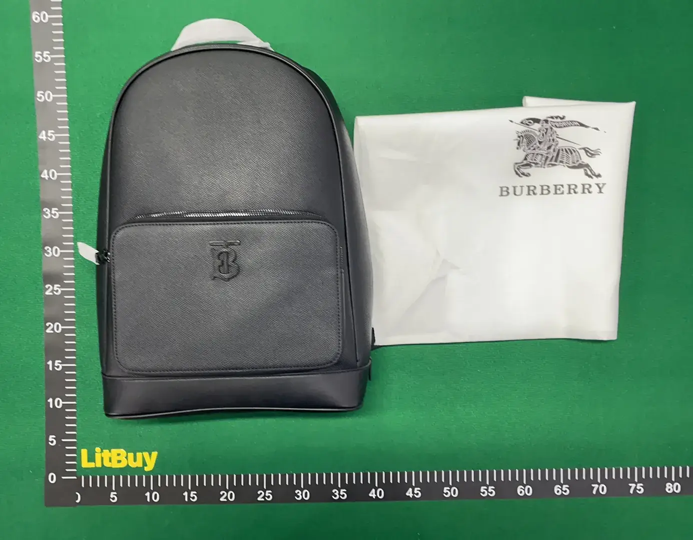  时尚大容量双肩包 – QC photos preview | CnFans  | 7550080789