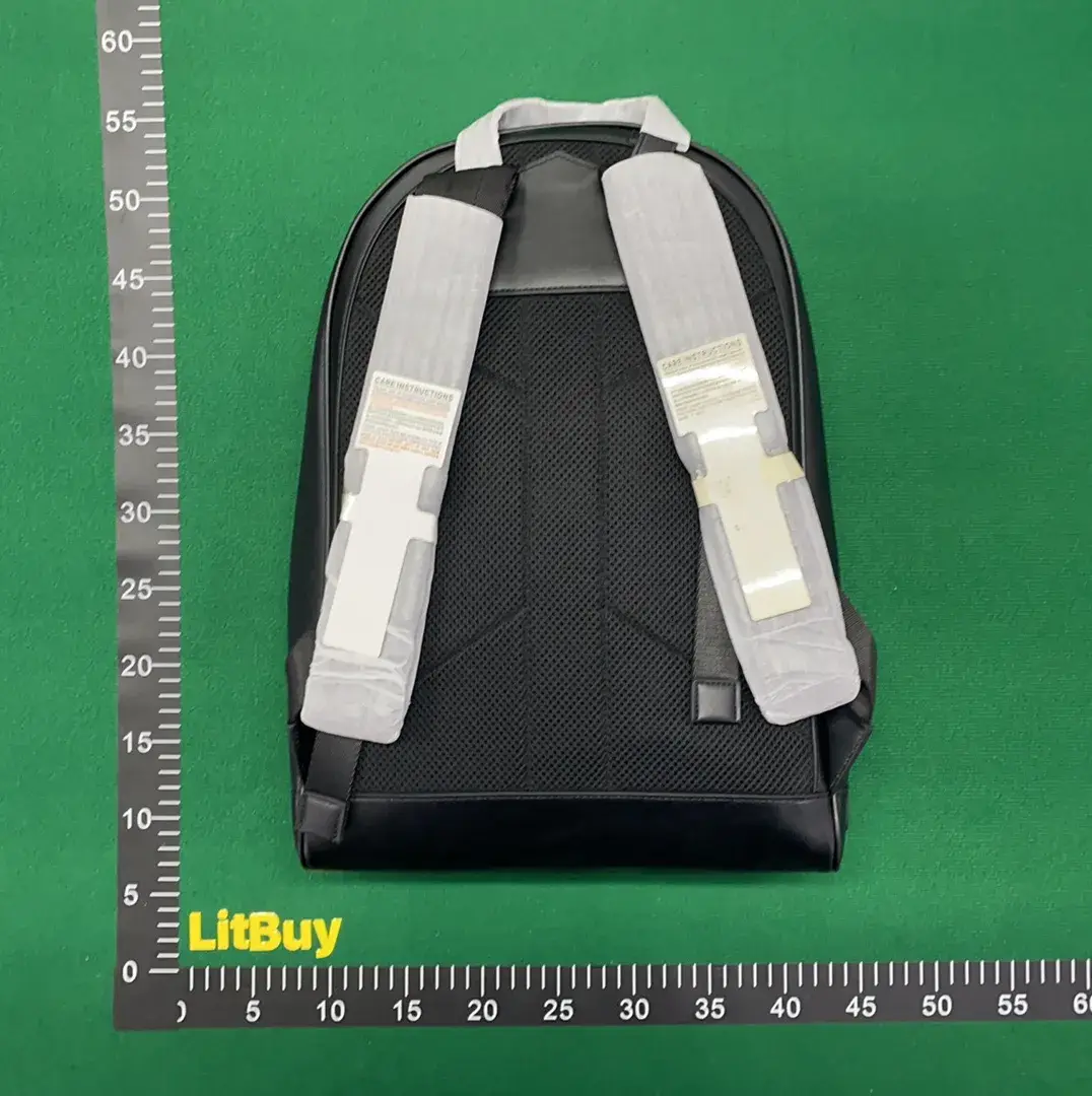  时尚大容量双肩包 – QC photos preview | CnFans  | 7550080789