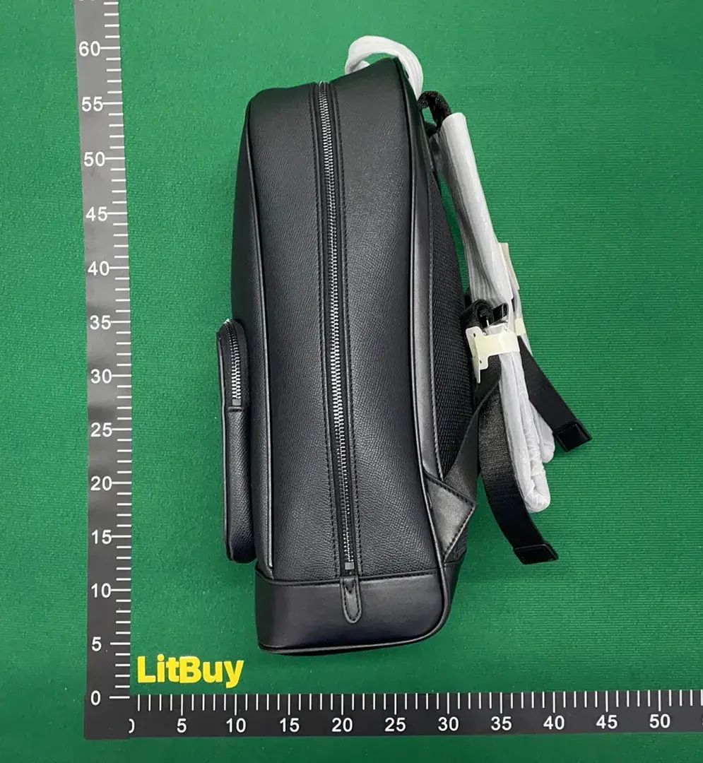  时尚大容量双肩包 – QC photos preview | CnFans  | 7550080789