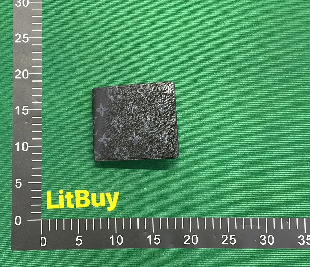 经典爆款-配色齐全，高端大气，配色齐全BBX-QBX-LVX-002-L  in the Best OopBuy Spreadsheet QC photos