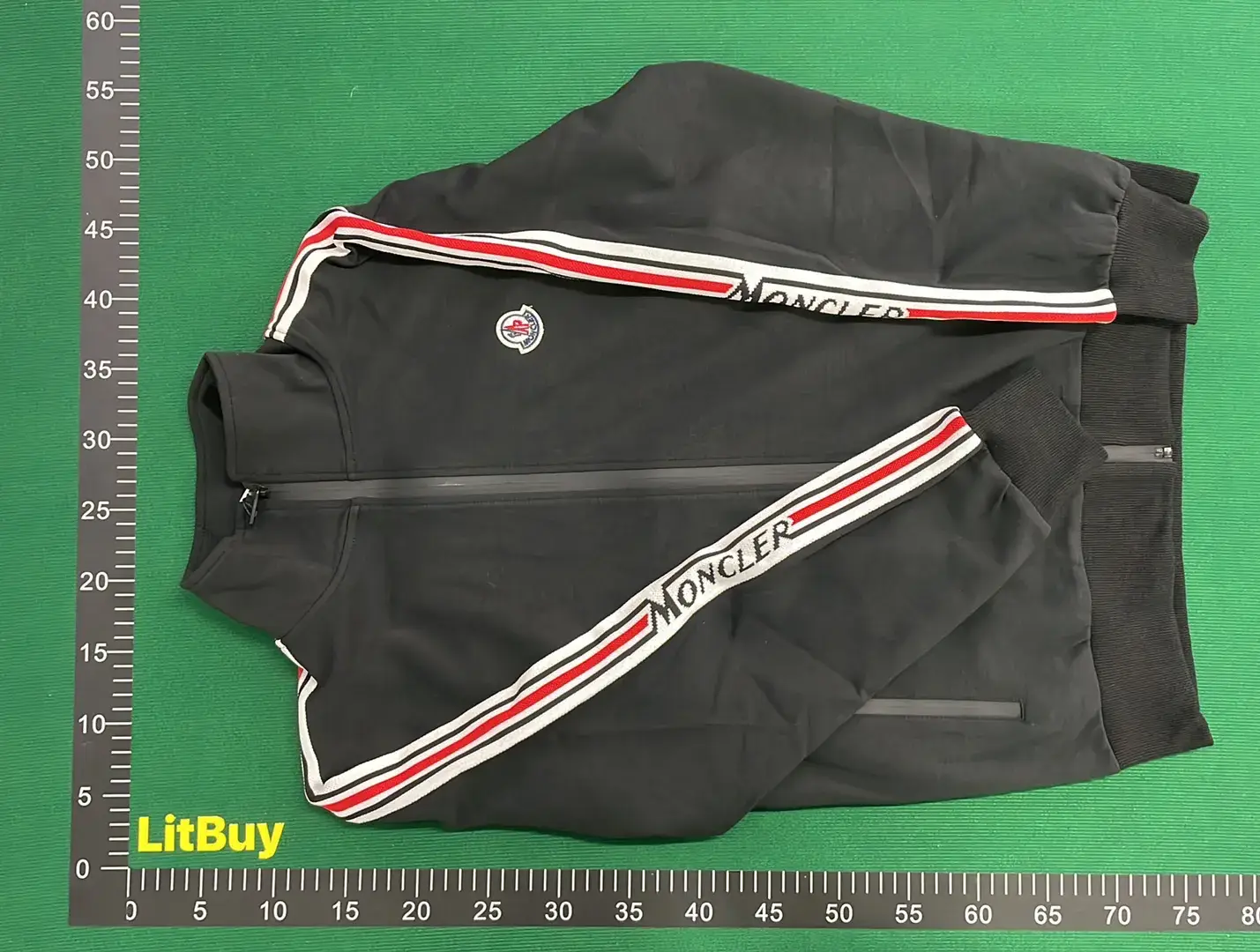 1:1 Batch monclar suits  in the Best OopBuy Spreadsheet QC photos