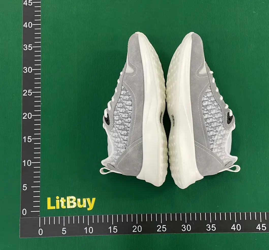 🔥1:1 batch Dior B25 'Dior Oblique - Olive'  in the Best OopBuy Spreadsheet QC photos
