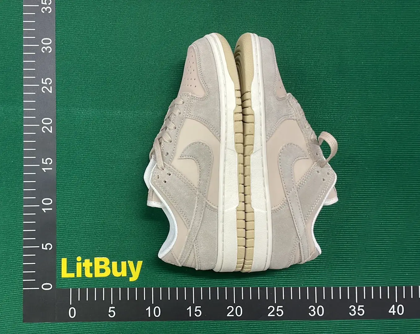 NIke Dunk Low (10+)  in the Best OopBuy Spreadsheet QC photos