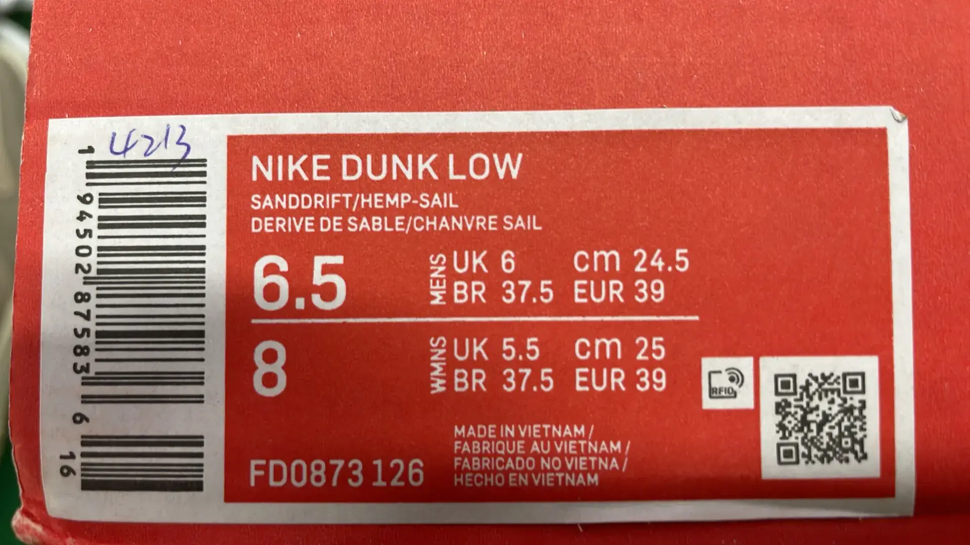 NIke Dunk Low (10+)  in the Best OopBuy Spreadsheet QC photos