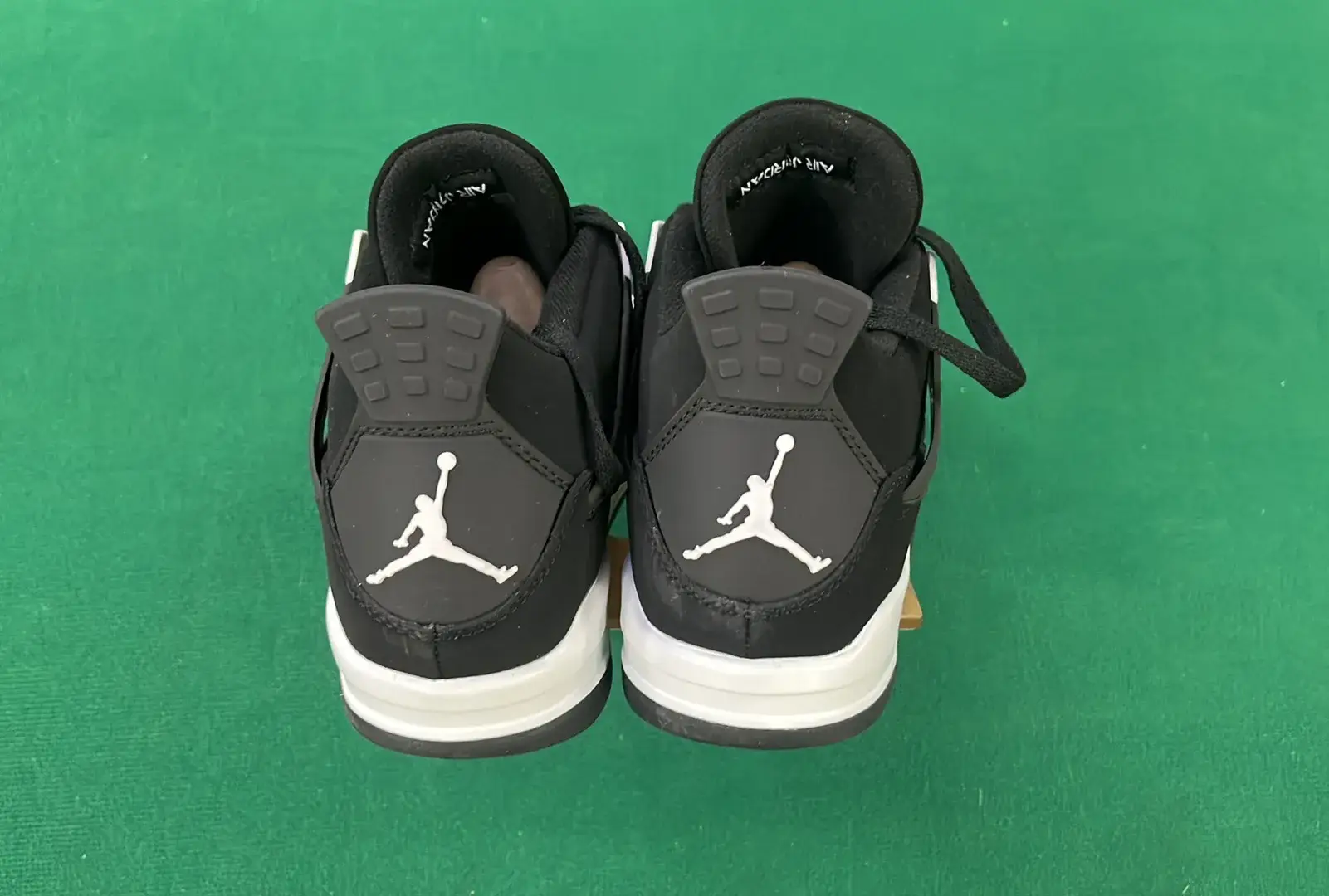 Jordan Air Jordan 4（30+）  in the Best OopBuy Spreadsheet QC photos