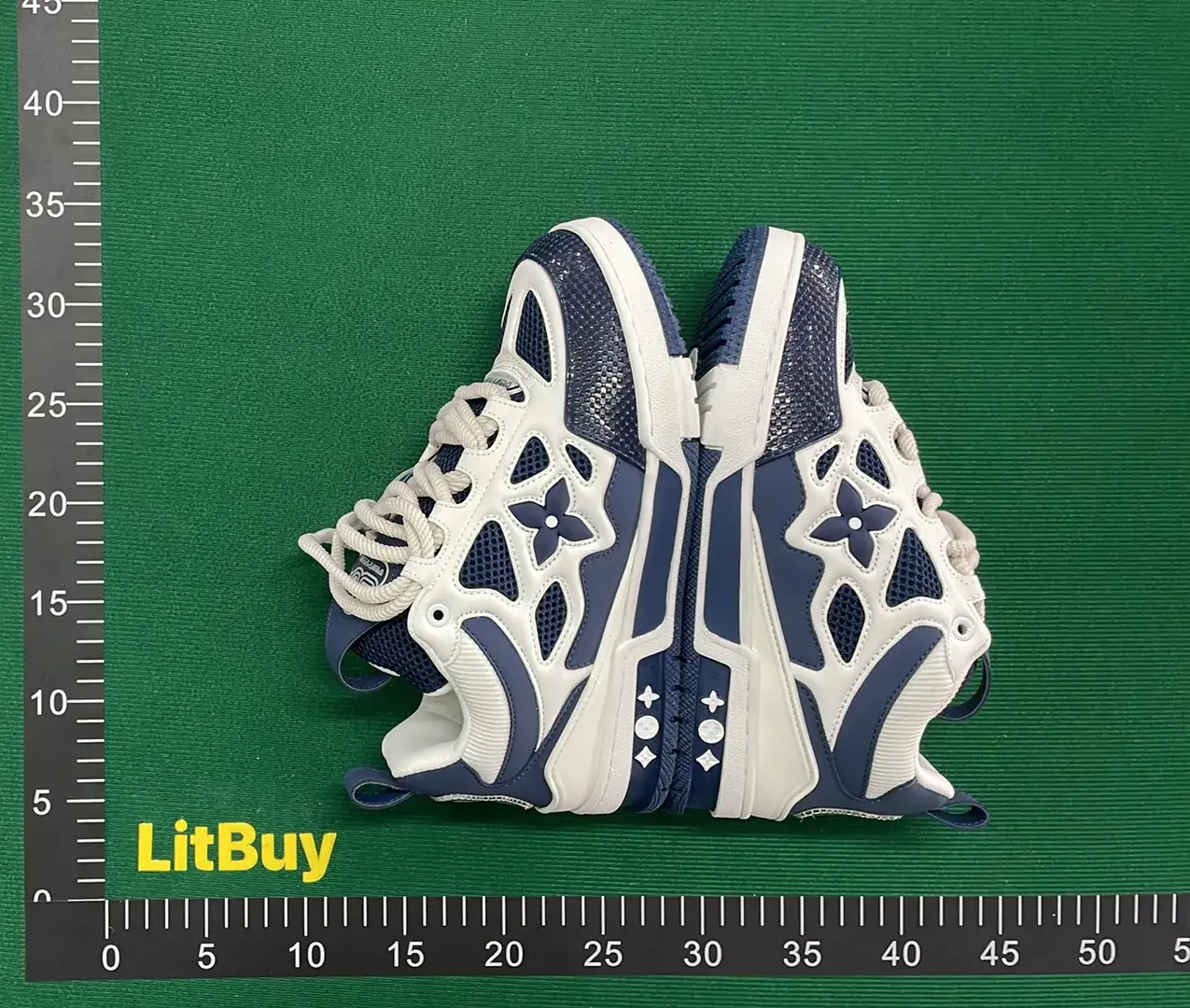 Shoes of L'SS LV LOUIS VUITTON  in the Best OopBuy Spreadsheet QC photos