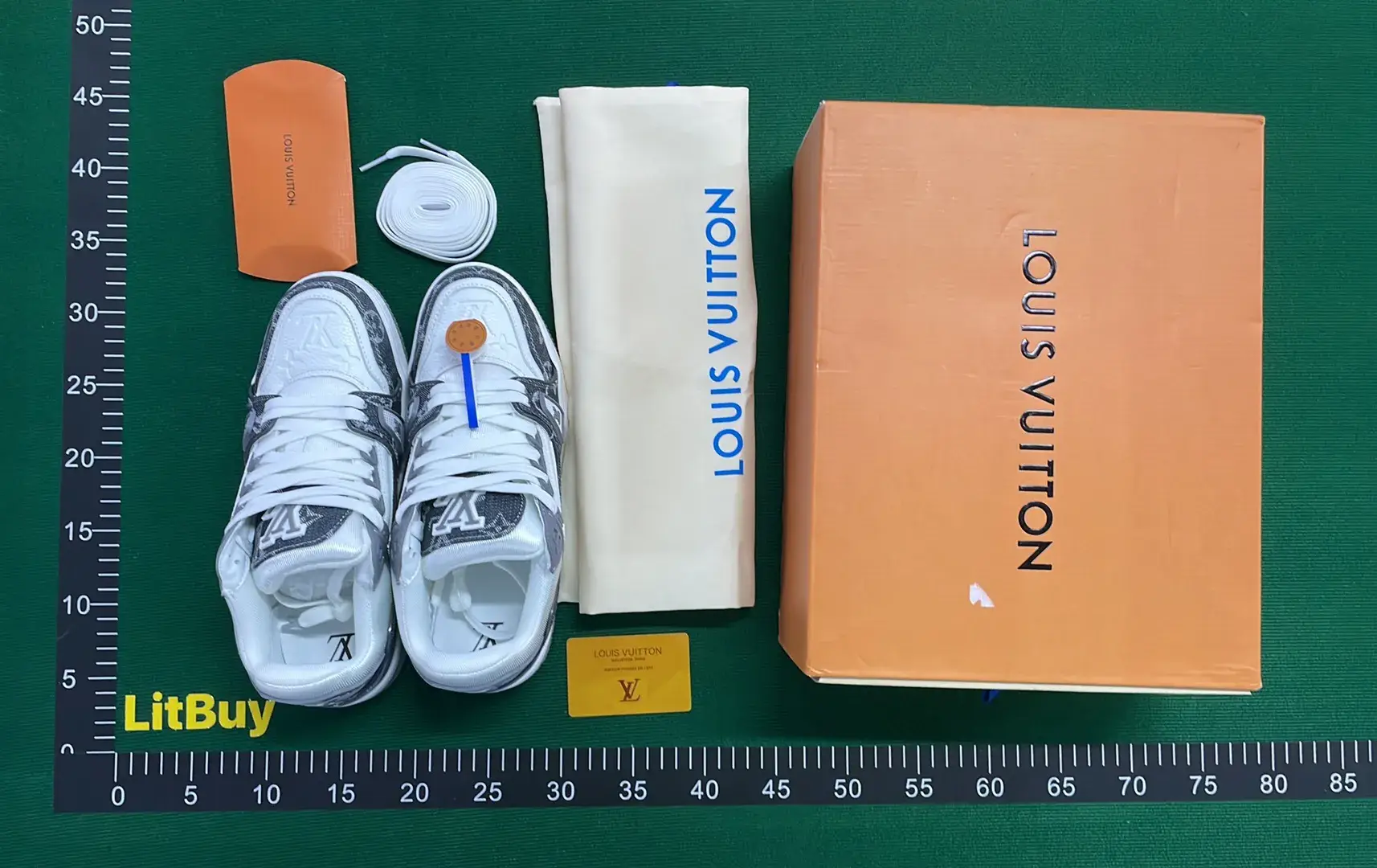B3D 系带平底低帮板鞋-L  in the Best OopBuy Spreadsheet QC photos