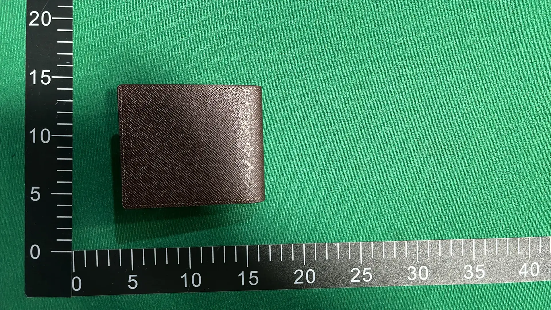 经典爆款-配色齐全，高端大气，配色齐全BBX-QBX-LVX-002-L  in the Best OopBuy Spreadsheet QC photos