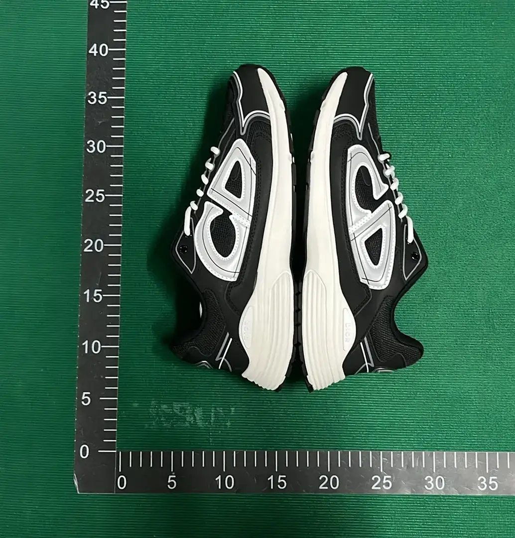 DC B30-L  in the Best OopBuy Spreadsheet QC photos