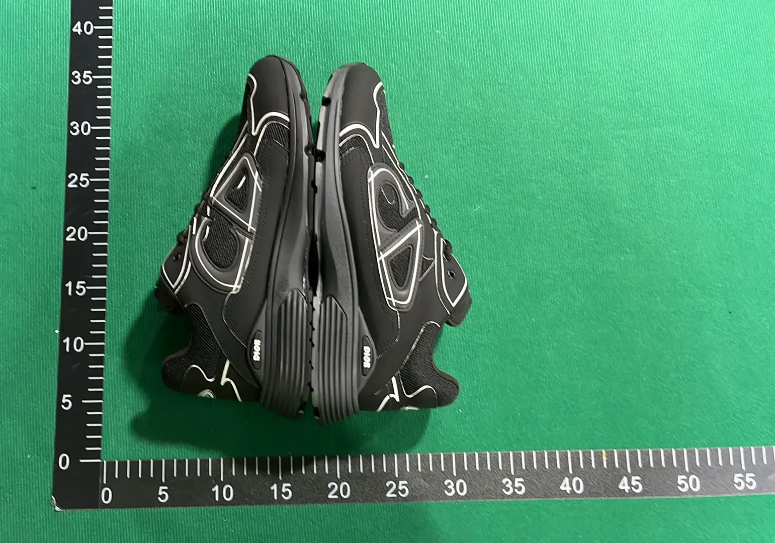 Dior B30 （10+）  in the Best OopBuy Spreadsheet QC photos
