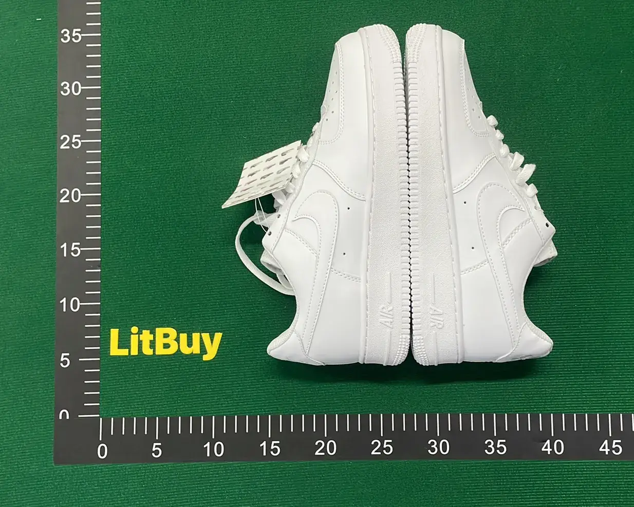 C-L Version Casual Shoes Sneakers Top Version 111-42号DZ  in the Best OopBuy Spreadsheet QC photos