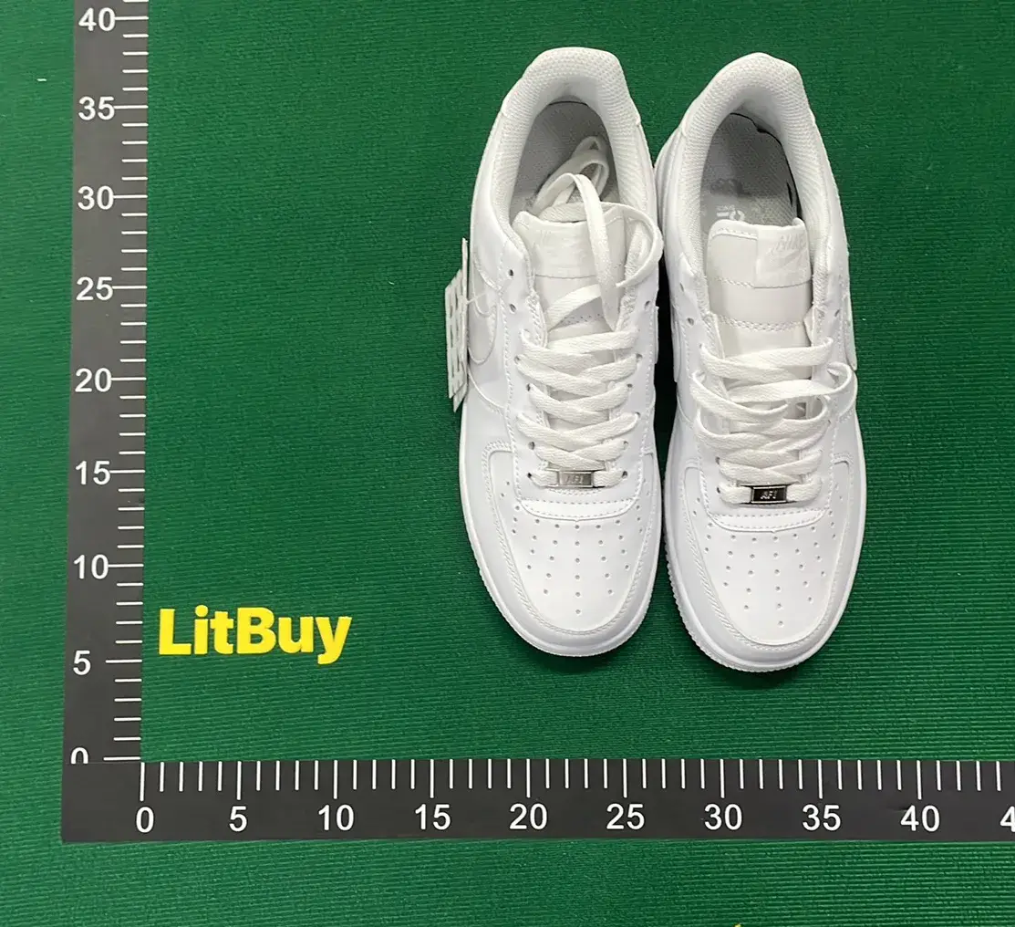 C-L Version Casual Shoes Sneakers Top Version 111-42号DZ  in the Best OopBuy Spreadsheet QC photos