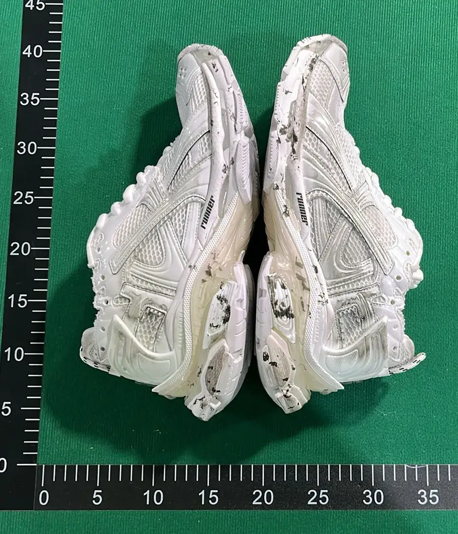Balenciaga Runner （20+）  in the Best OopBuy Spreadsheet QC photos