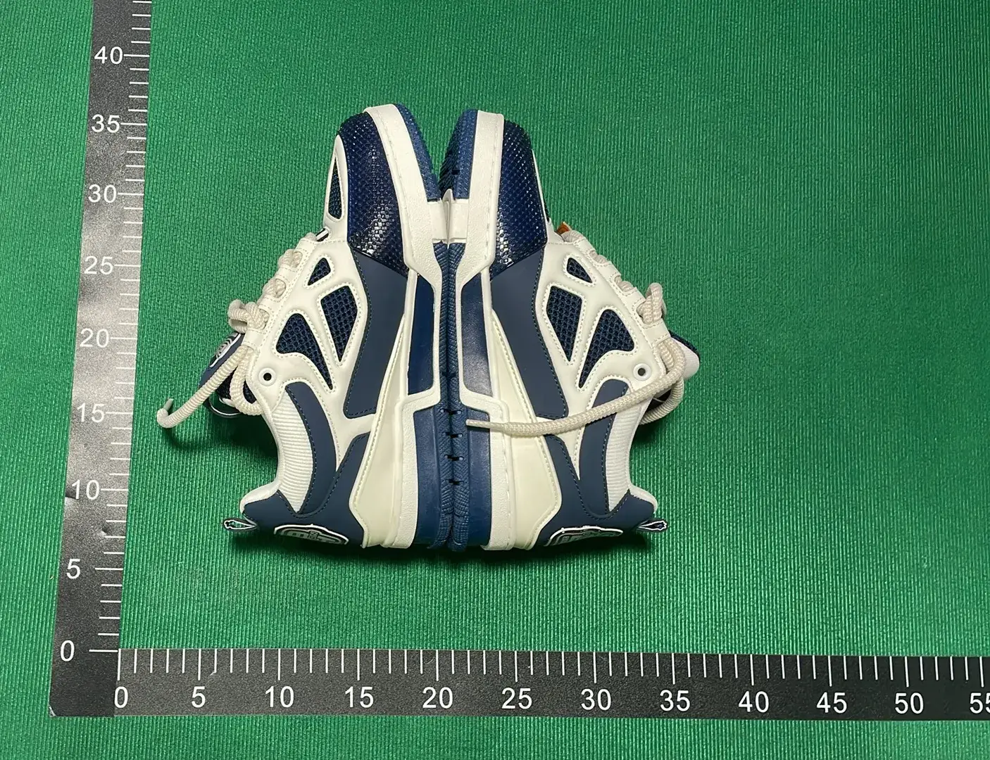 Shoes of L'SS LV LOUIS VUITTON  in the Best OopBuy Spreadsheet QC photos