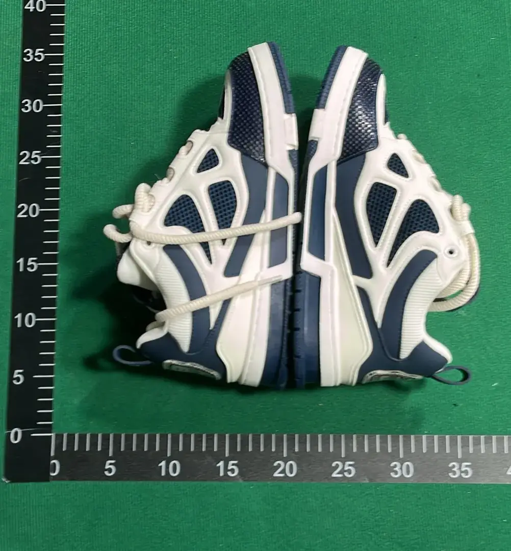 Shoes of L'SS LV LOUIS VUITTON  in the Best OopBuy Spreadsheet QC photos
