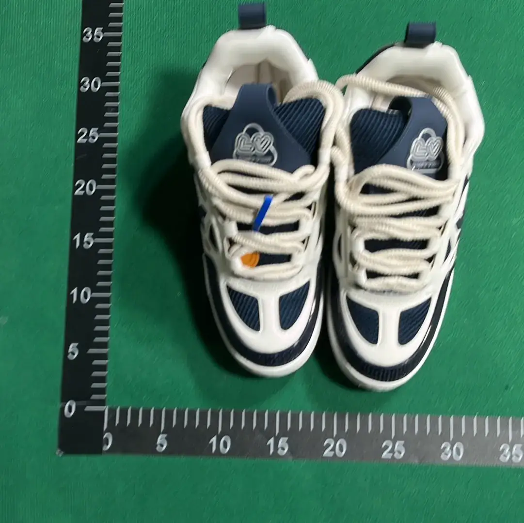 Shoes of L'SS LV LOUIS VUITTON  in the Best OopBuy Spreadsheet QC photos