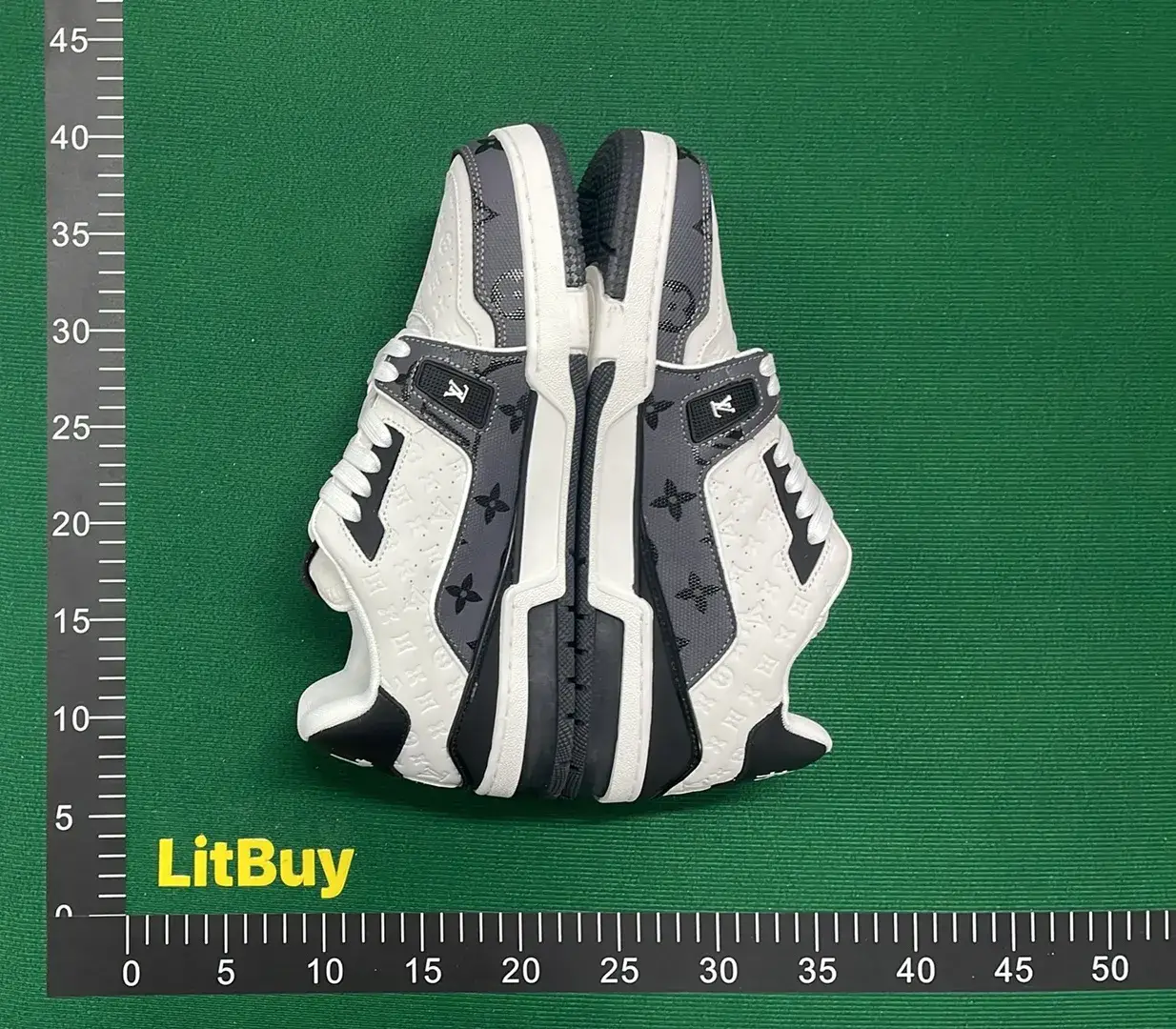 B3D 系带平底低帮板鞋-L  in the Best OopBuy Spreadsheet QC photos