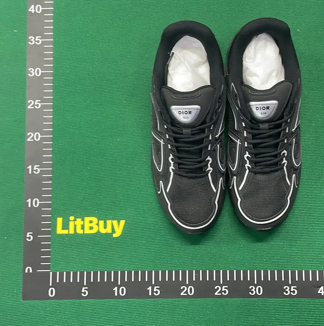 DC B30-L  in the Best OopBuy Spreadsheet QC photos