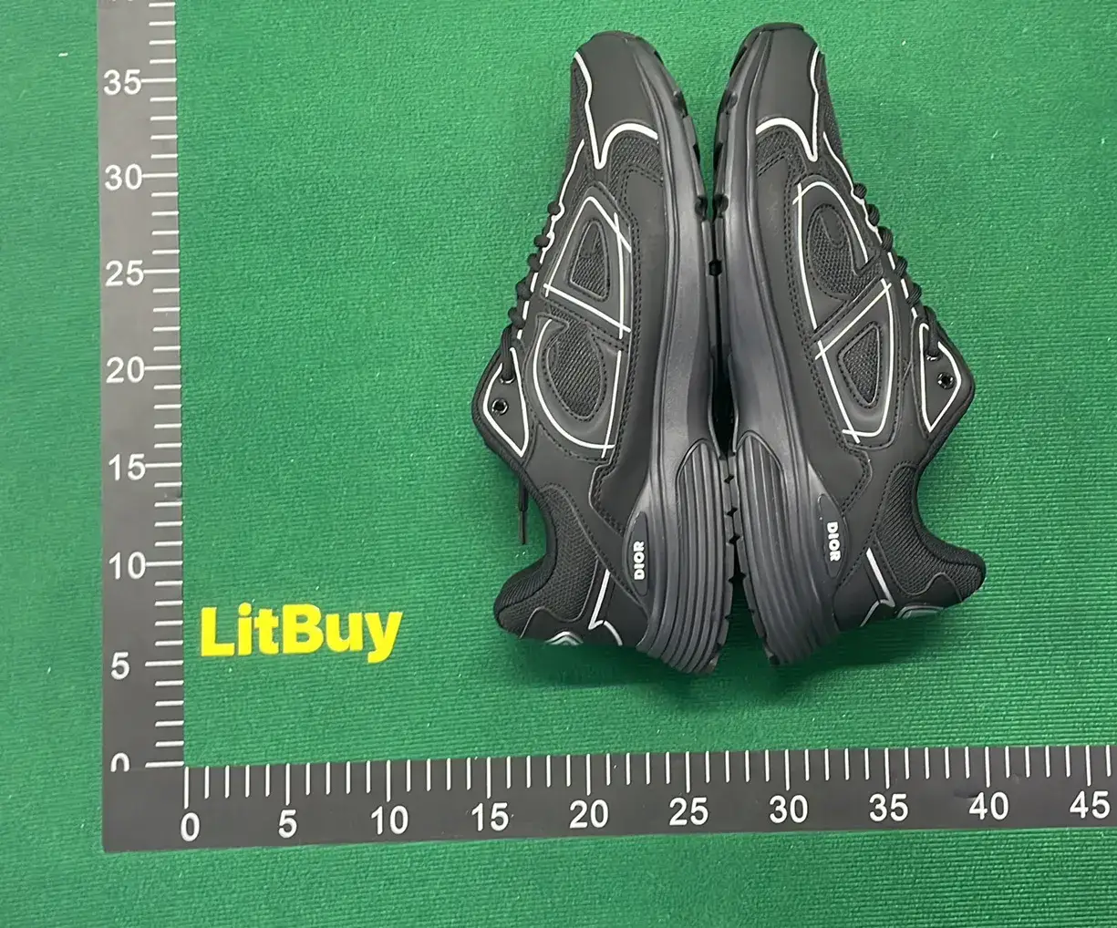DC B30-L  in the Best OopBuy Spreadsheet QC photos